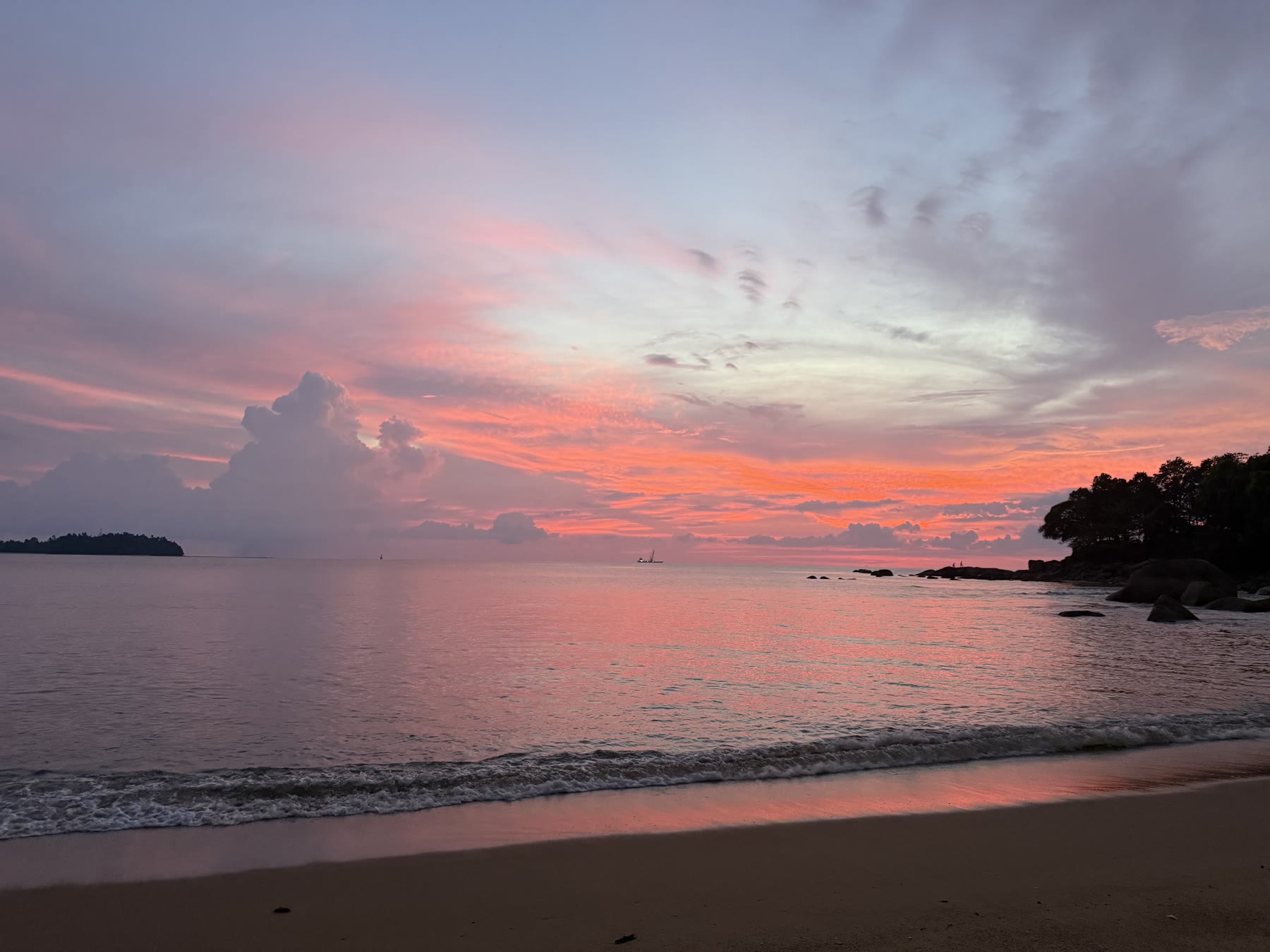 A quiet Thailand beach at sunset