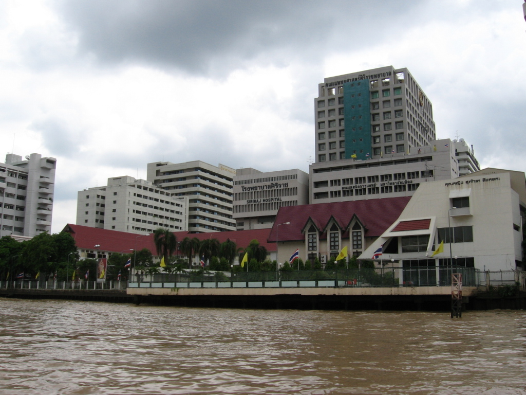 Siriraj Hospital beside the Chao Phraya River in Bangkok